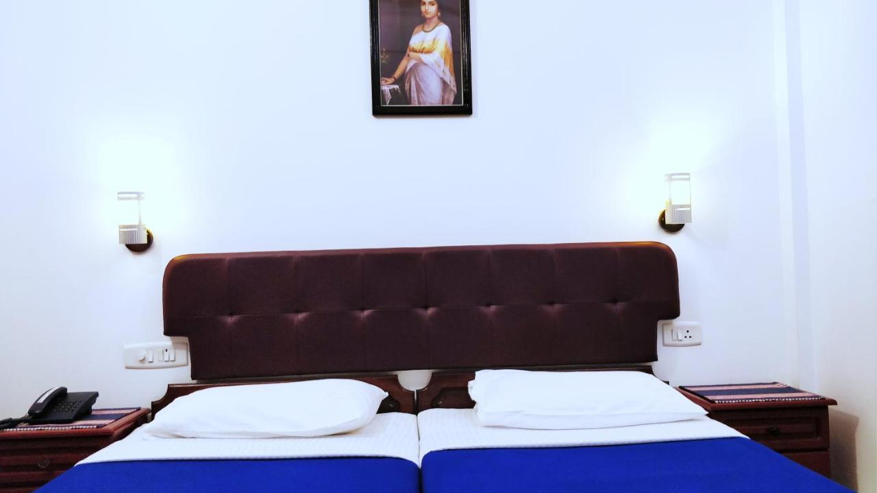 Hotel Jj Inn Kochi Zewnętrze zdjęcie