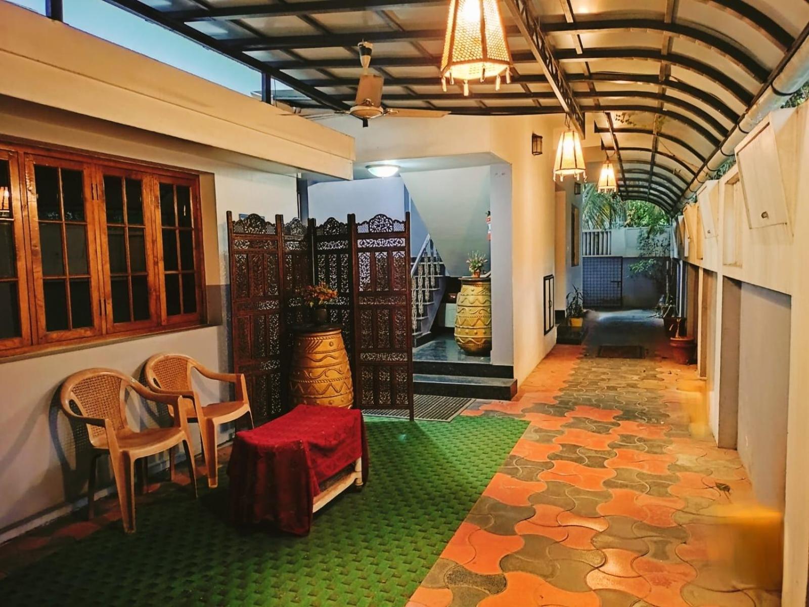 Hotel Jj Inn Kochi Zewnętrze zdjęcie